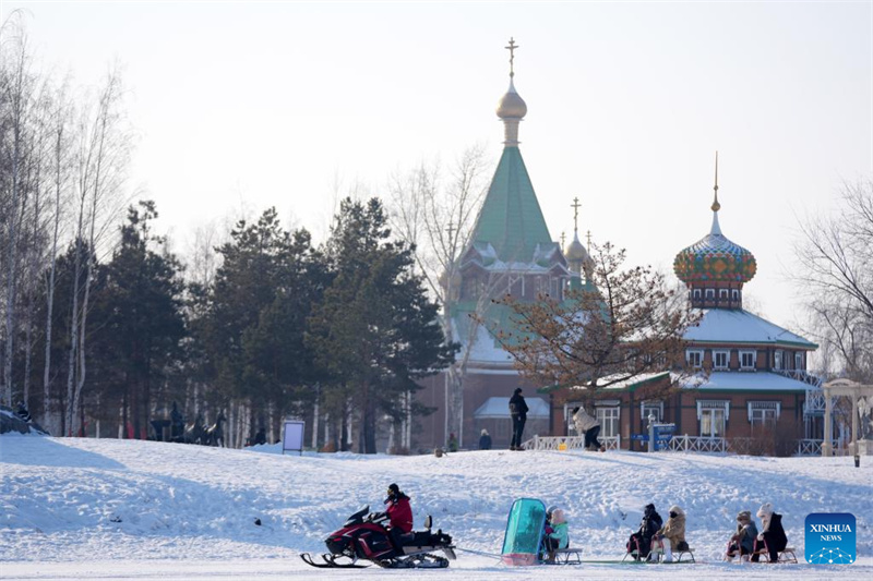 Тематический парк с элементами русской культуры в Харбине привлекает посетителей