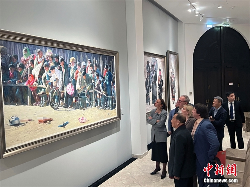 В Третьяковской галерее в Москве открылась выставка картин китайского художника Хань Юйчэня